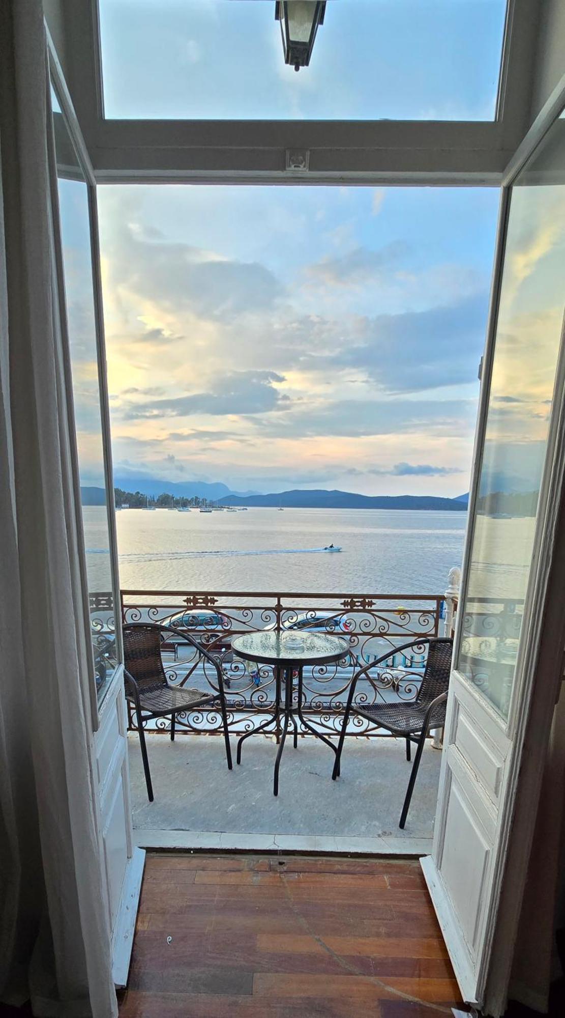 Poros Mood Hotel *